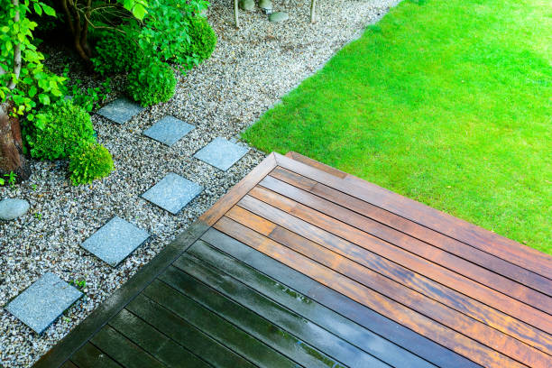 Best Roof Cleaning and Mildew Removal in Granite City, IL